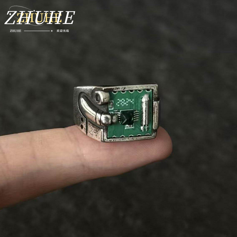 Tech Accessories Industry - Anel de Joia com Padrão PCB
