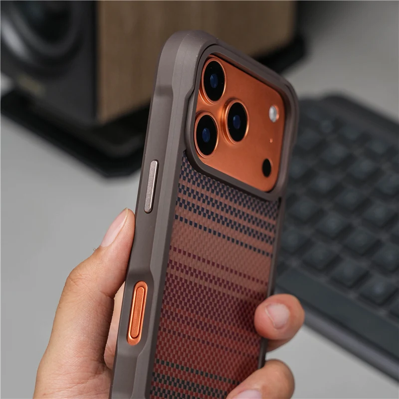 Tech Accessories Hard Case - Capa Magnética Geometric Tech Woven para