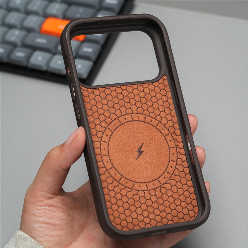 Capa Magnética Geometric Tech  - Tech Accessories Hard Case avaliação e preço