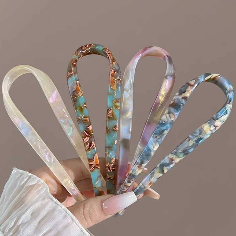 Grampos de Cabelo em Formato d - Tech Accessories For Women avaliação e preço