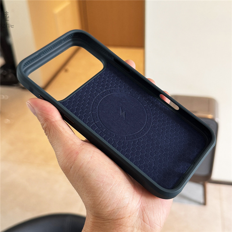 Capa Magnética Fosca de Fibra  - Tech Accessories Hard Case avaliação e preço